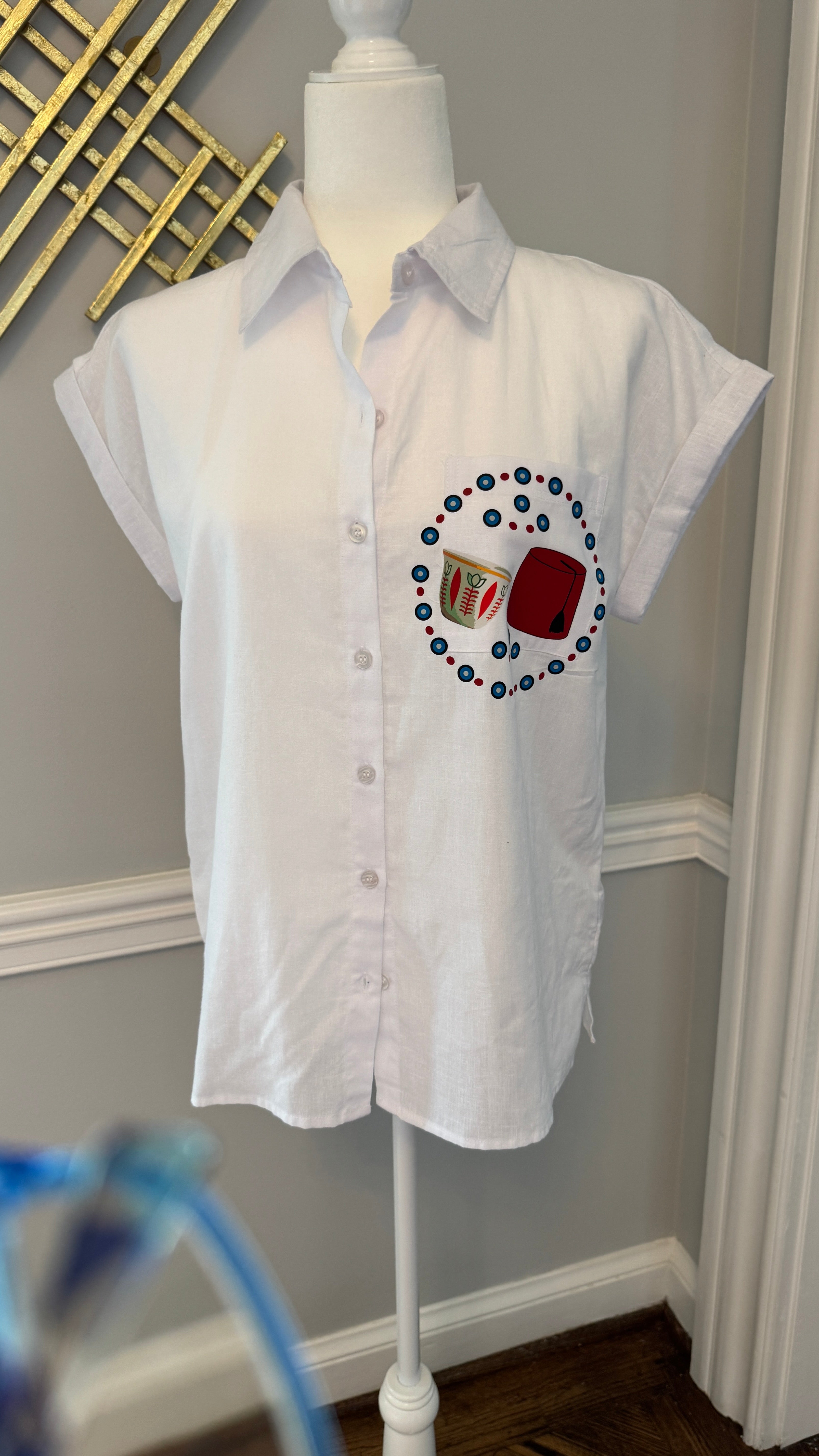 White blouse, top short sleeves evil eye and Fez design