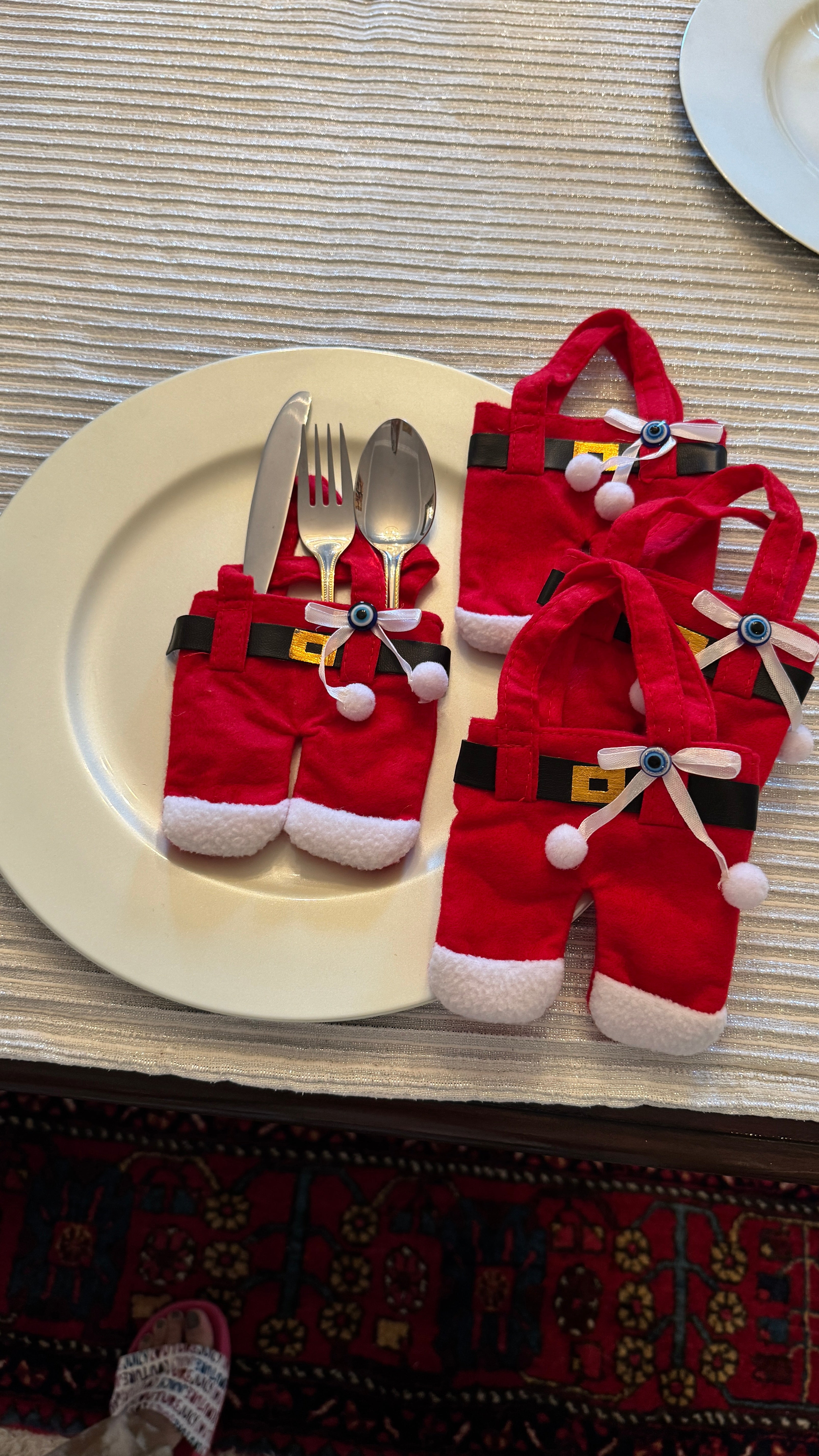 Christmas utensils holder, Santa & Miss Clause pockets set of 8