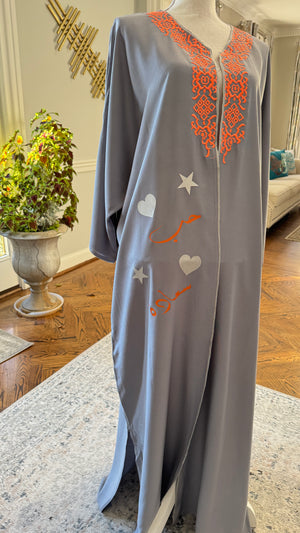 Gray Open caftan embroidery design on the front. Designed with Arabic Calligraphy حب، سعادة . Unique design on the back.