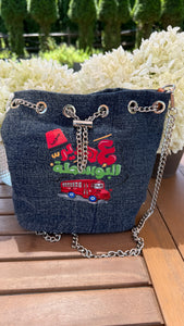 Denim handbag vintage look, unique design.