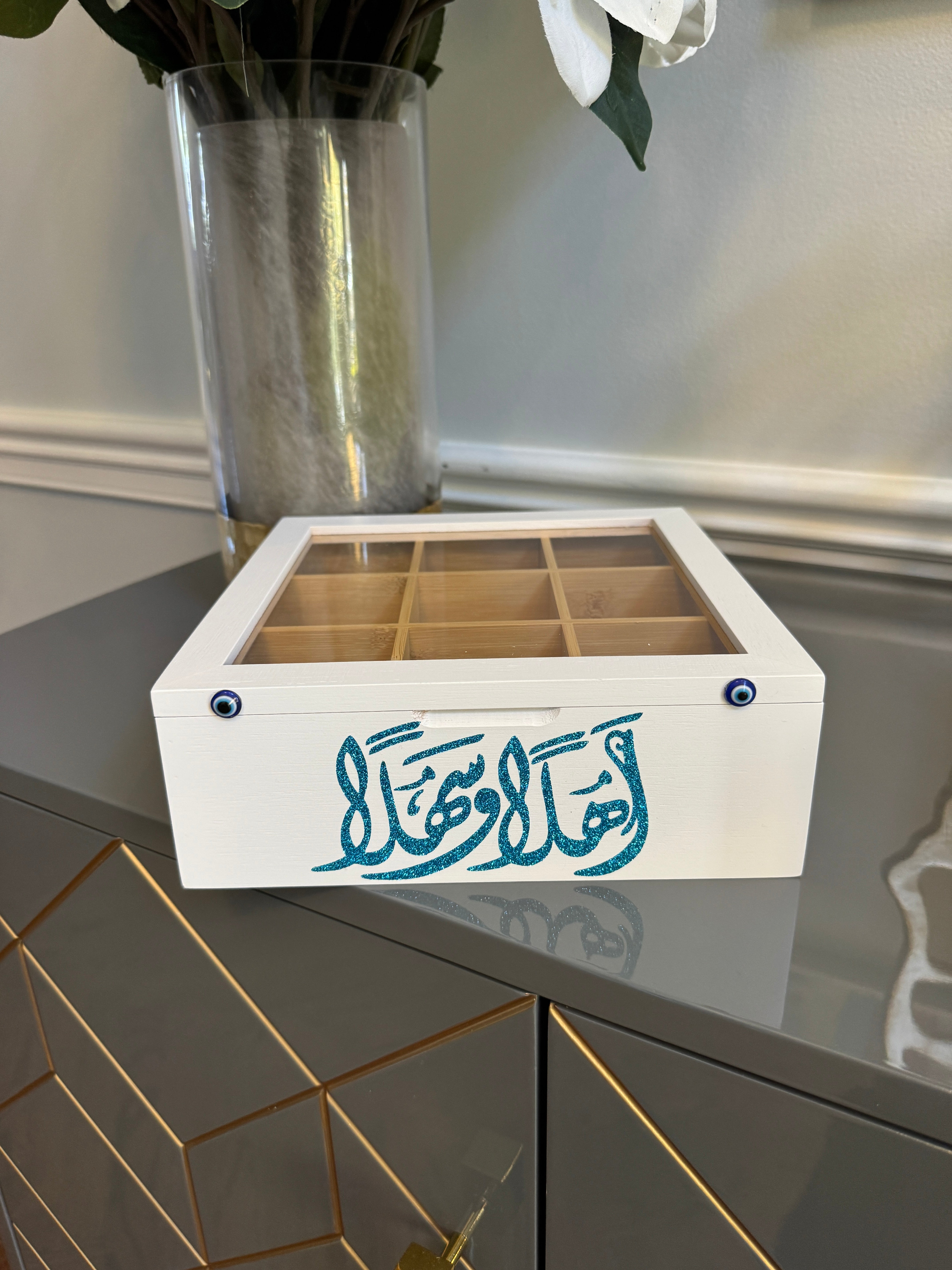 White Tea Box اهلا وسهلا