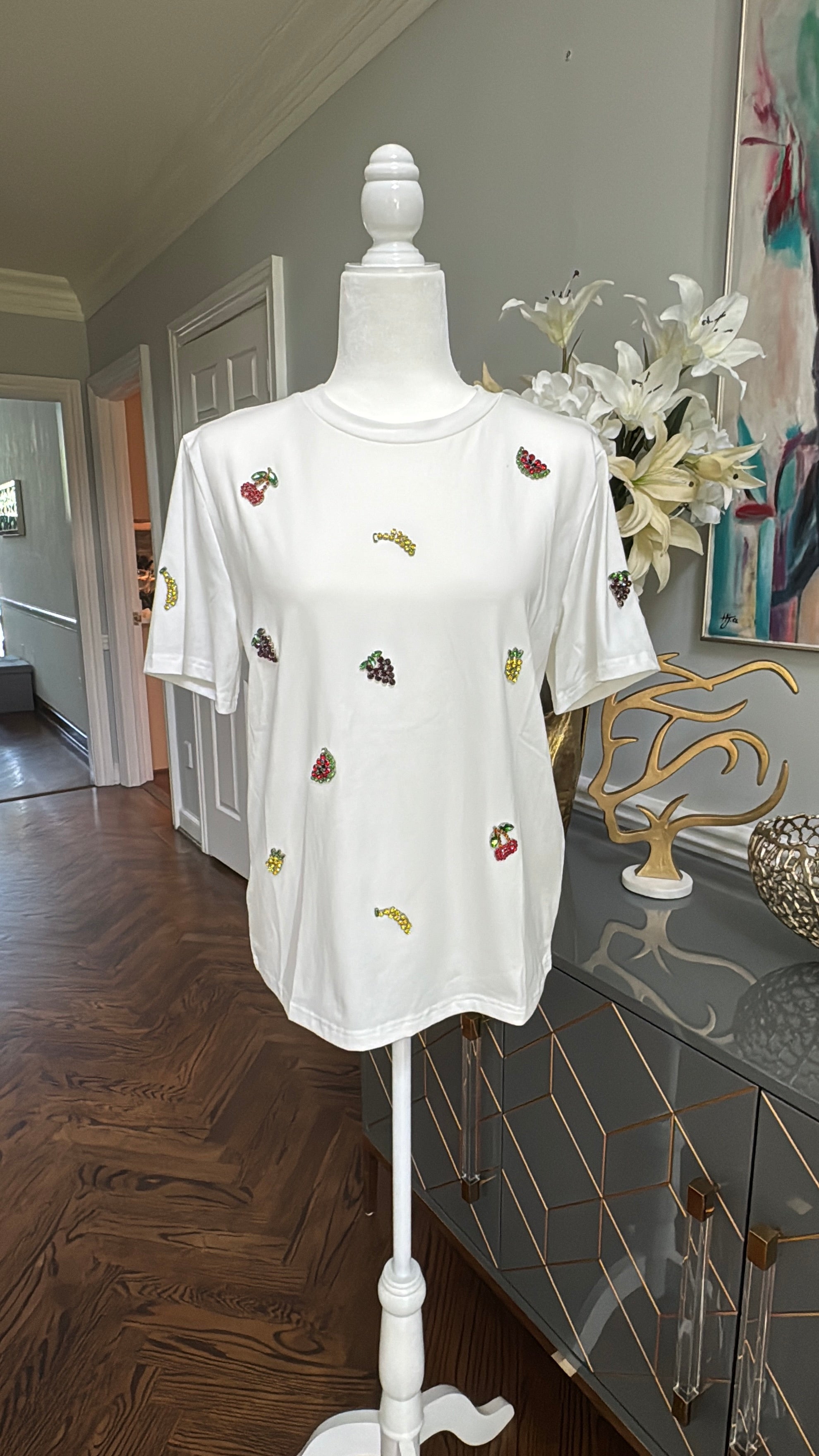 Round neck T-shirt with beaded fruits Design