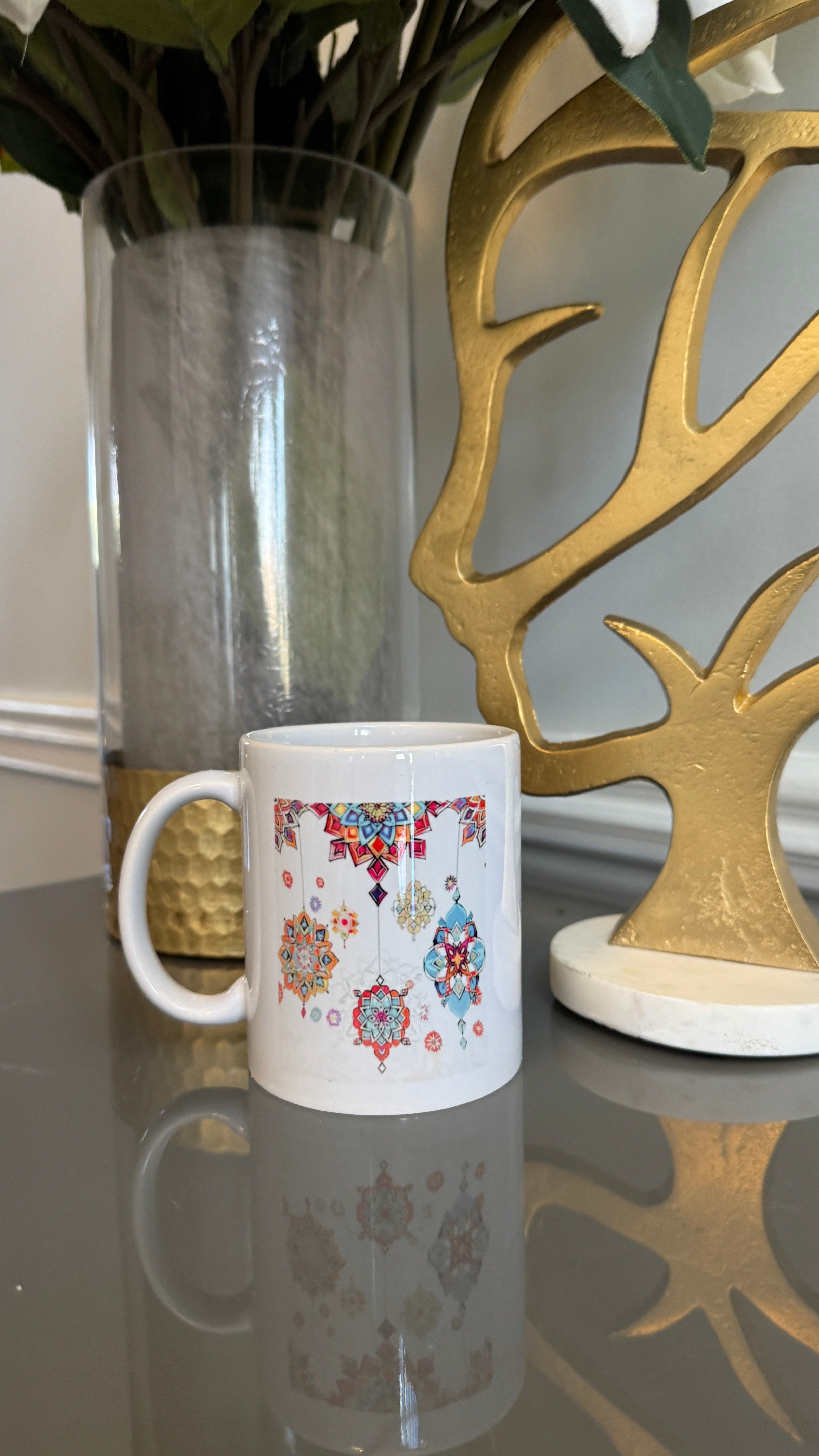 Coffee Mug designed with a Ramadan theme lanterns.