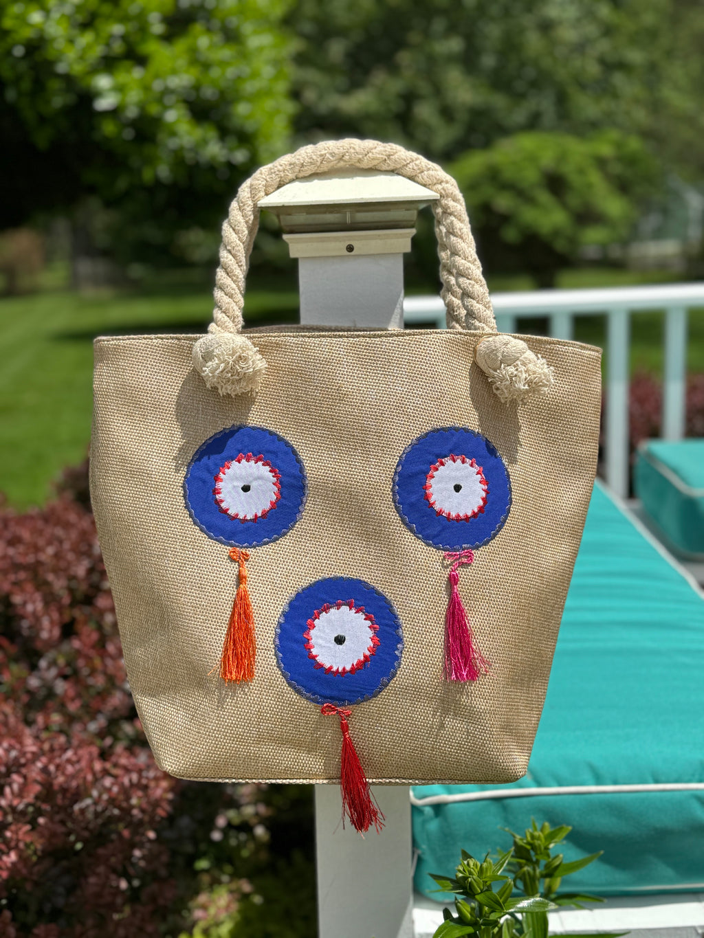 Beach bag with Blue evil eye design