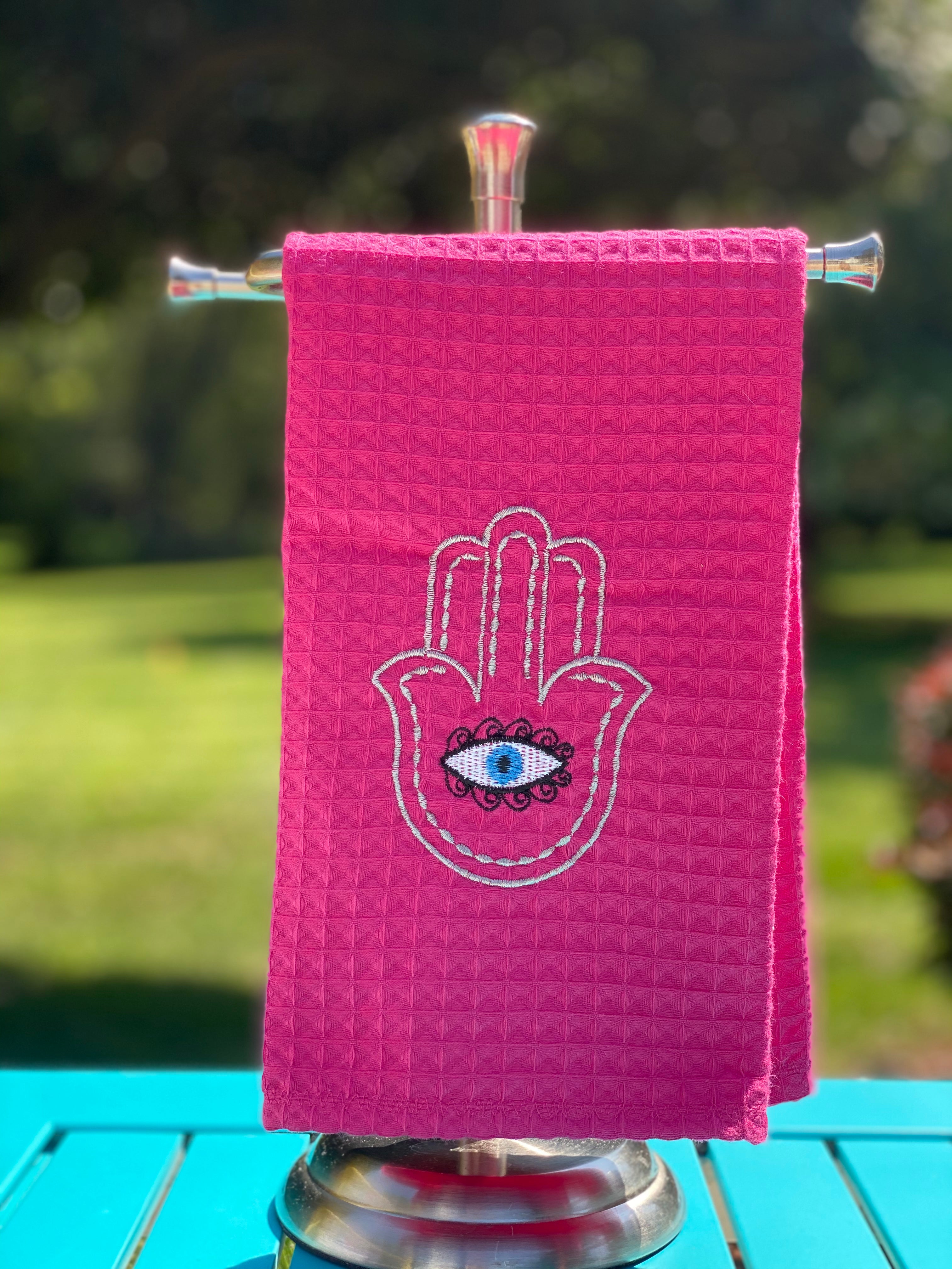 Cotton towels fuchsia color